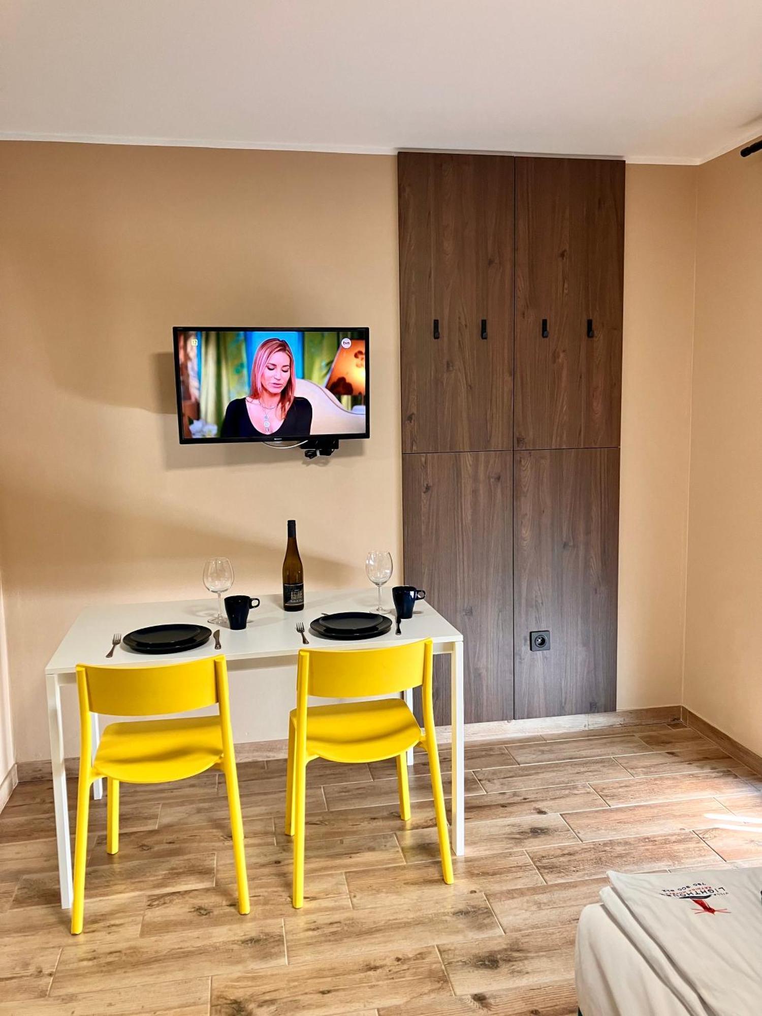 Lighthouse - Adults Only - 12plus * Krynica Morska